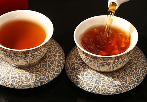 夏季适合喝红茶吗？介绍红茶的饮用方法与功效